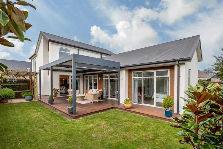 5 Lakebridge Place Parklands_20