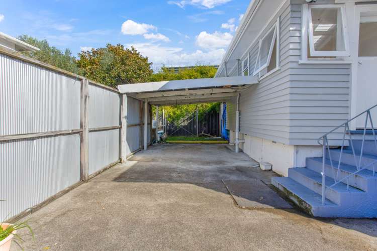 6 Wellesley Road Mangere Bridge_16