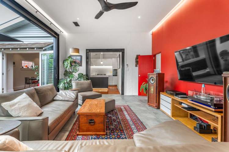 67 Old Mill Road 1685_6