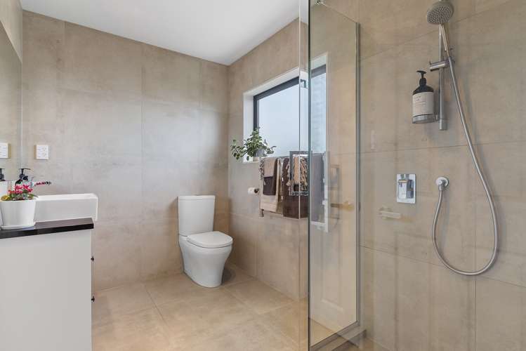 84 Liberty Crescent Beachlands_34