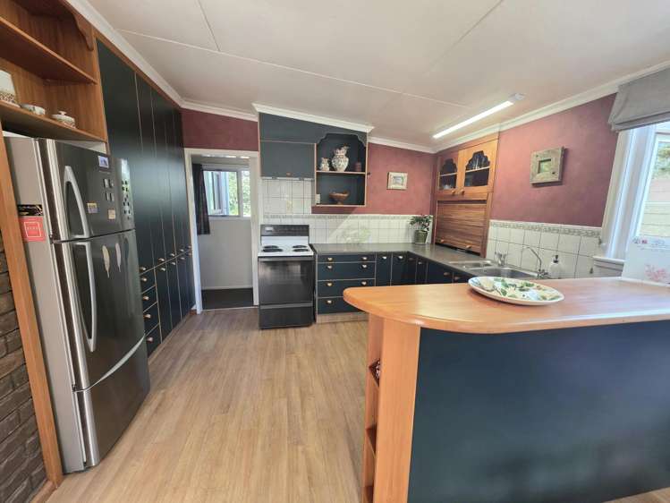 33 Devils Bridge Road Weston_5