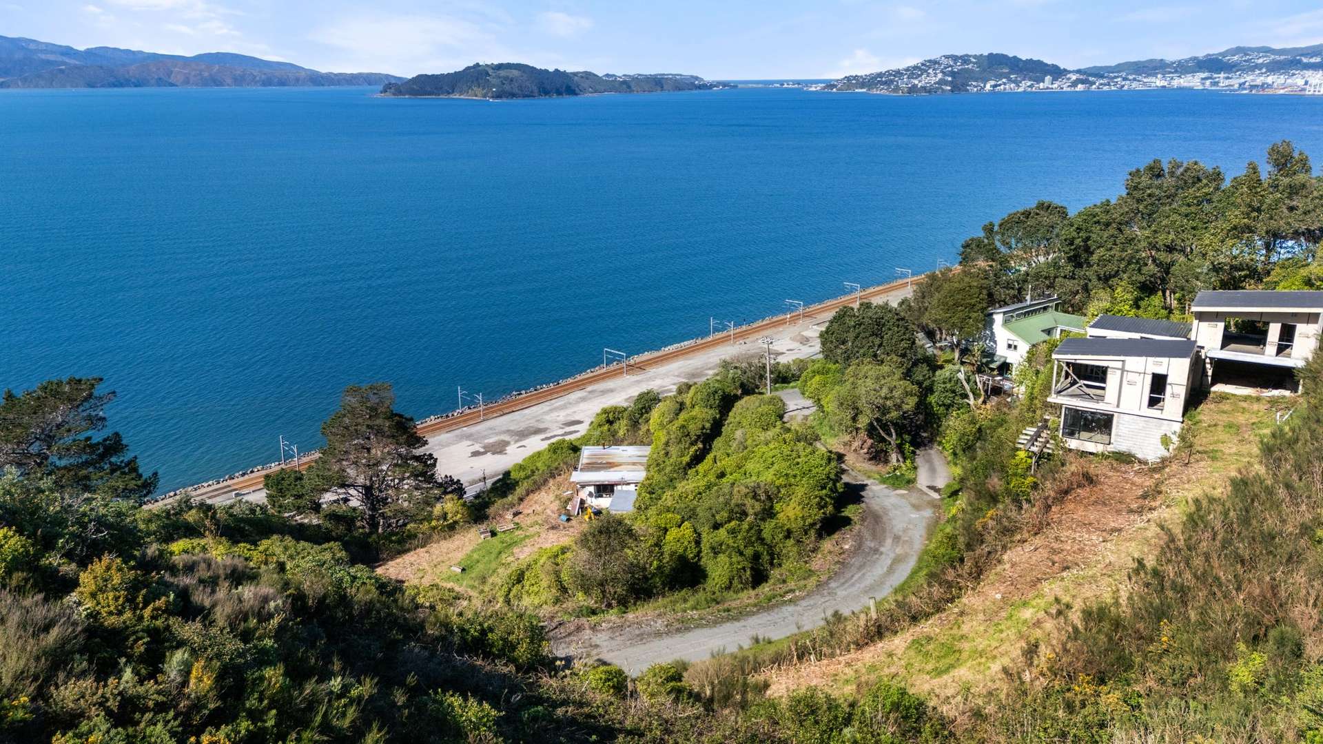 19 Malvern Road Ngauranga_0