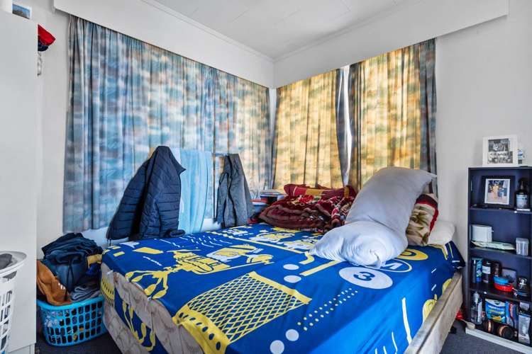 302 Roscommon Road Clendon Park_11