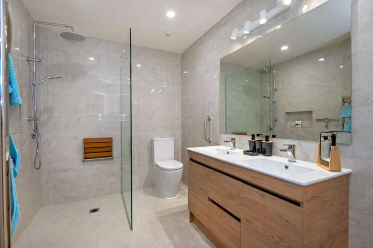 215 Ohiwa Beach Road Waiotahe_12