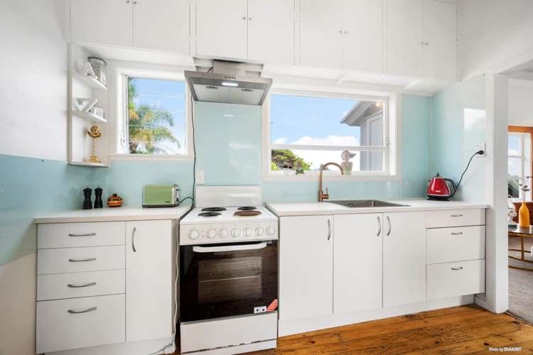 1/592 East Coast Road Pinehill_8