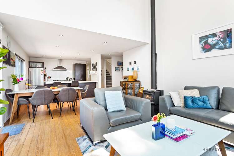 63a Simpson Road Ranui_6