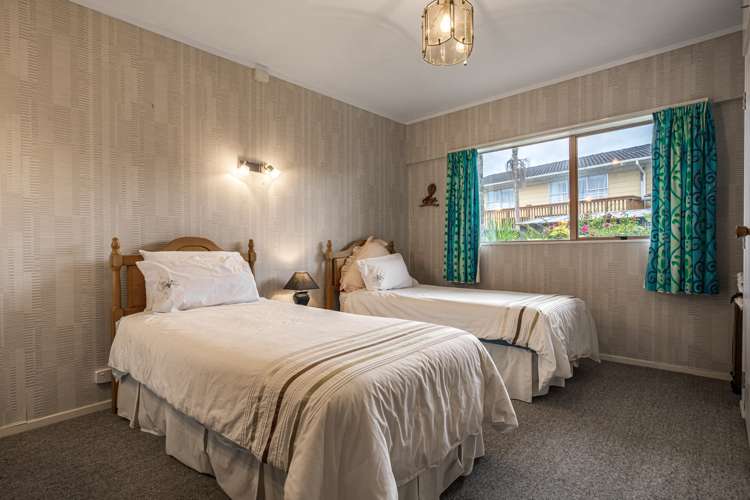 76b Kiwi Esplanade Mangere Bridge_15