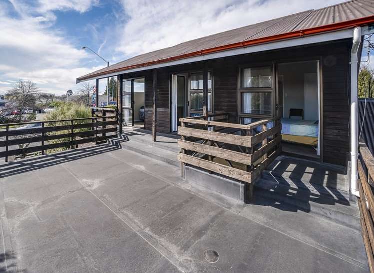 399 Yaldhurst Road Russley_17