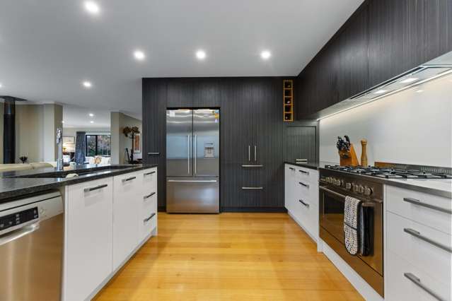 5 Ethereal Crescent Cromwell_4