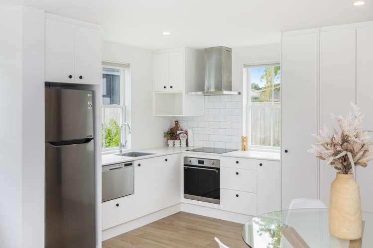 2b Westby Street Waltham_2