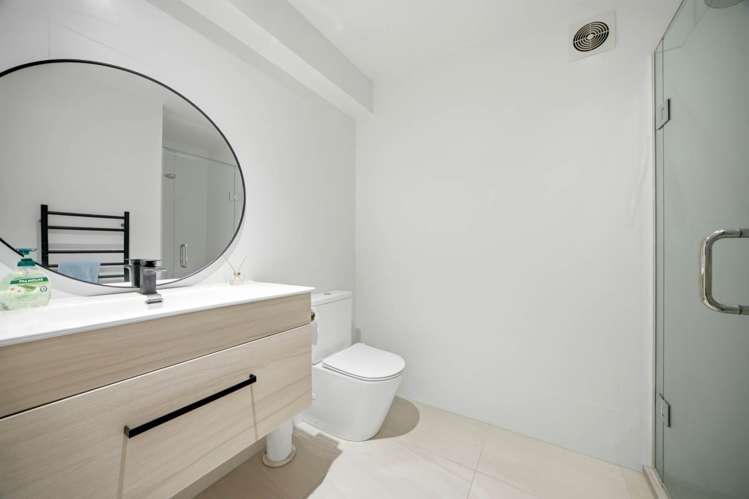 174A Archers Road Glenfield_17
