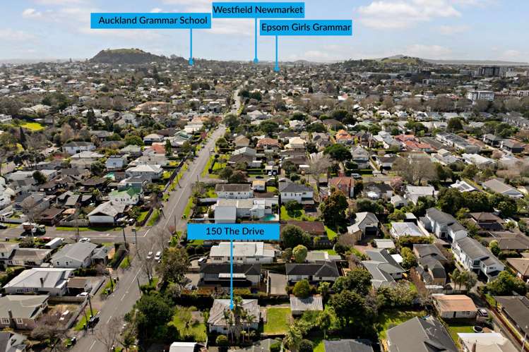 150 The Drive Epsom_13