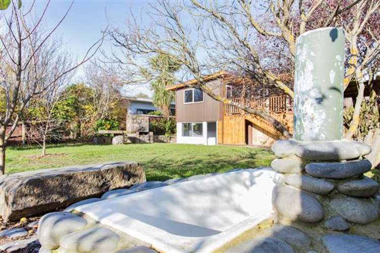 16 Queens Avenue Waikuku Beach_16