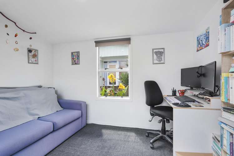 2 Mary Keane Lane Parakai_20