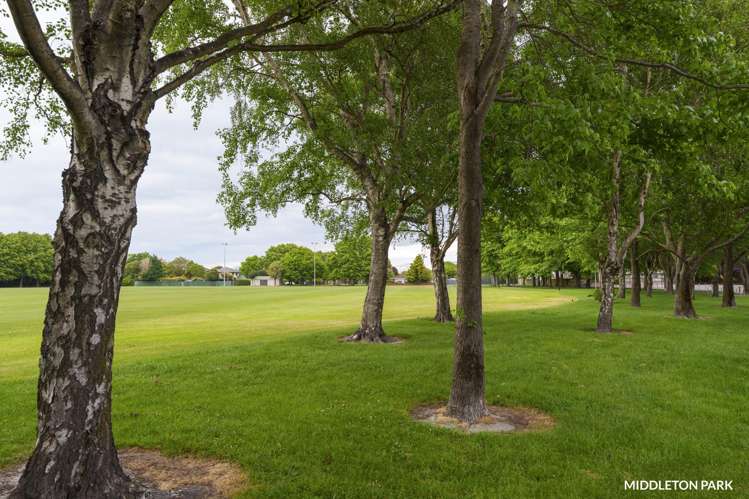 2/37 Lochee Road Upper Riccarton_11