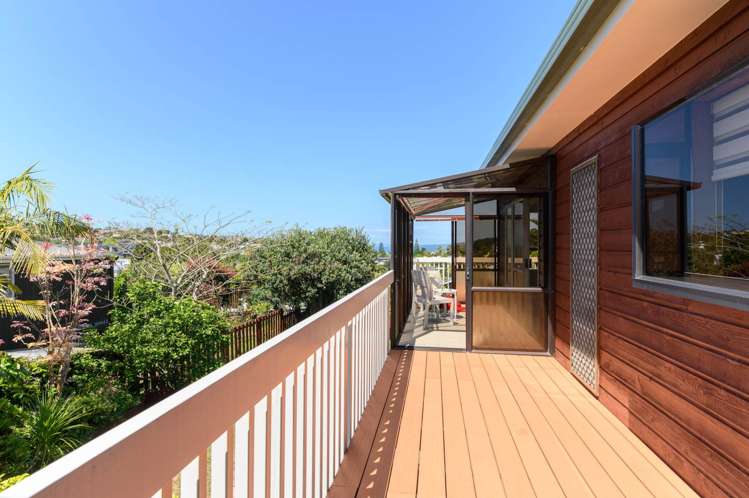15 Macnay Way Murrays Bay_14