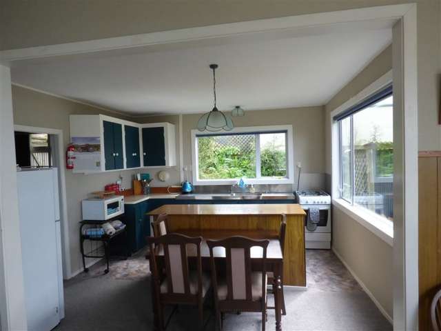 4 Tarata Street Kaka Point_3