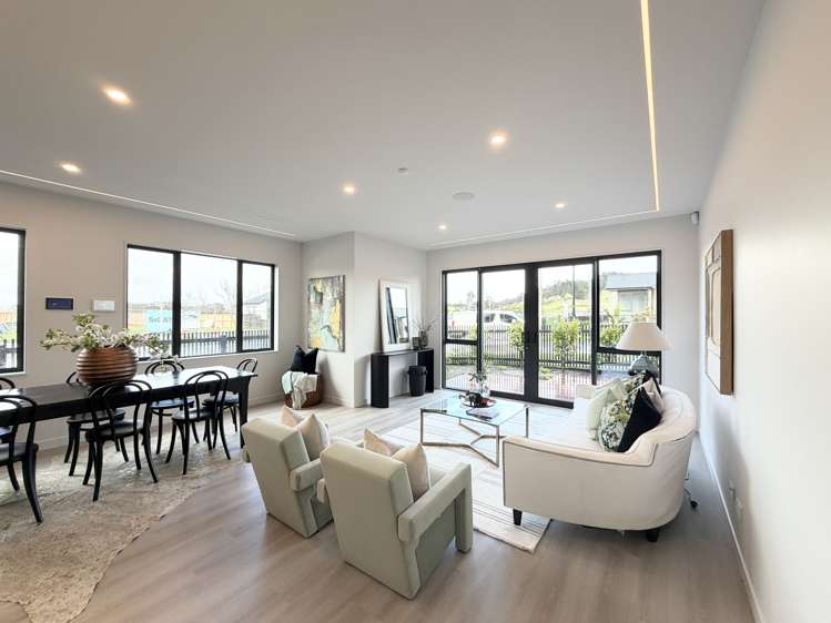 98 Parish Drive_4