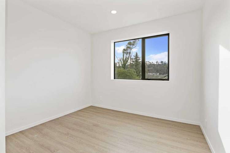 3/2 Blanc Road Silverdale_6