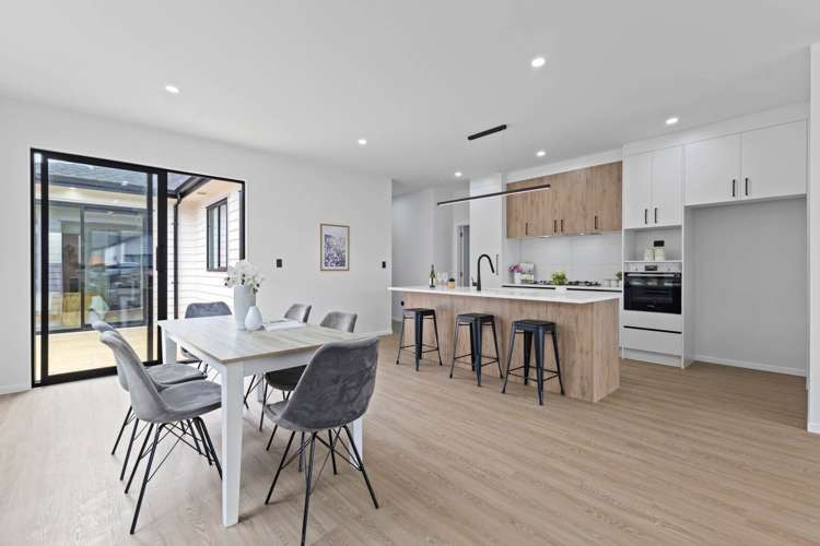 17 Black Beech Crescent Takanini_9