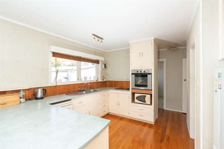 588 Holland Road Eureka_11