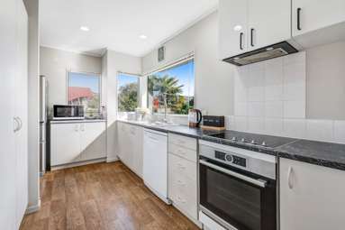 69 Donald Street_2