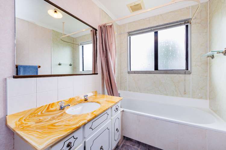 2 Kaimanawa Street Kelvin Grove_13