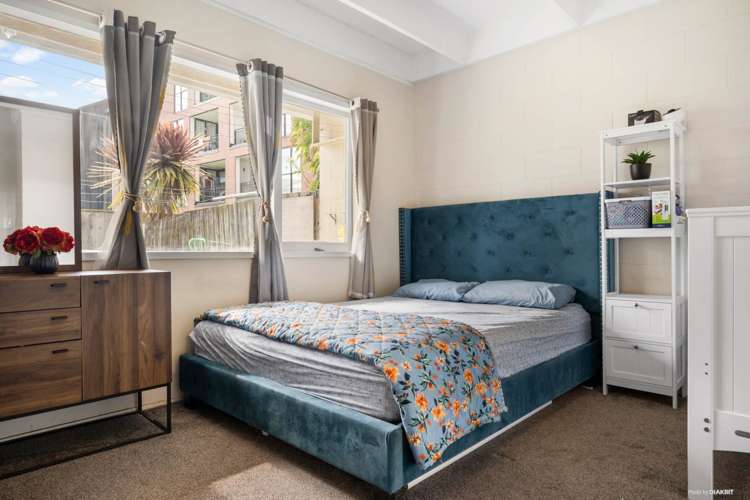 5/5 Keeling Road Henderson_4