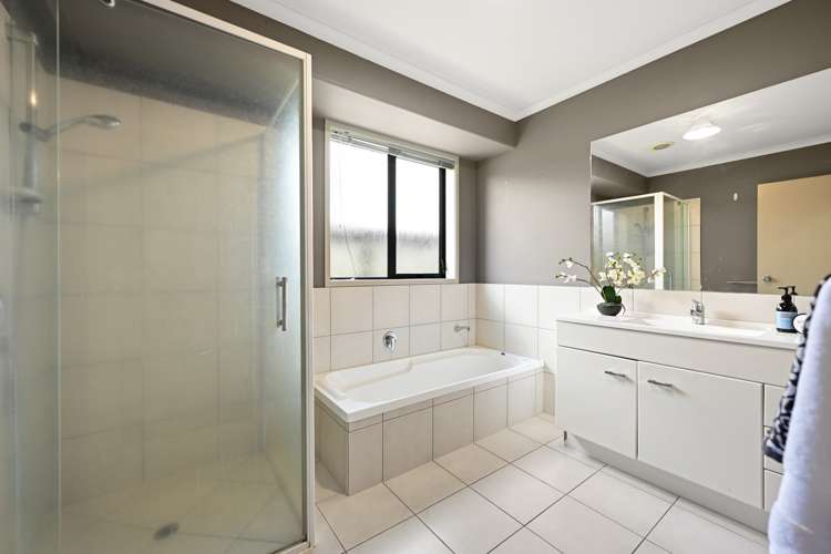 37 Thomas Road Huntington_13