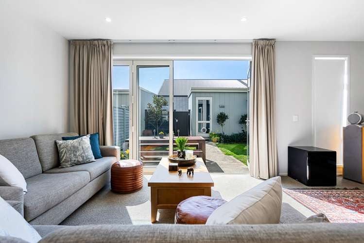 142 Seventh View Avenue Beachlands_12