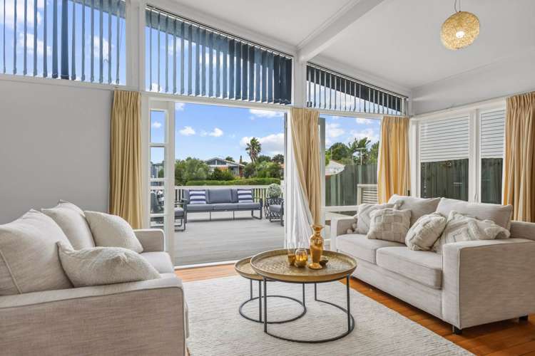 90 Gossamer Drive Pakuranga Heights_19