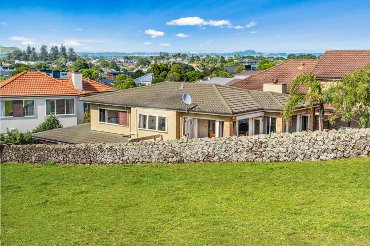 63 Raurenga Avenue Royal Oak_4