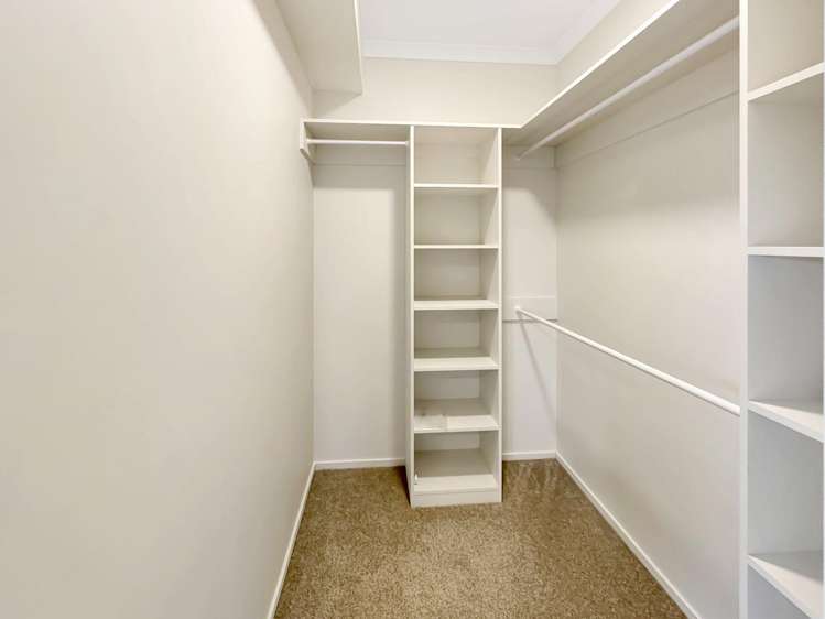 49 Napier Dr Wigram_13