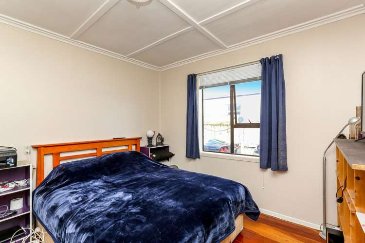 143 Ngamotu Road Spotswood_10