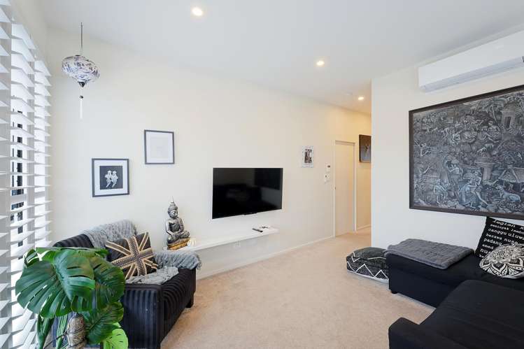 9/60 Kelman Road Kelston_2