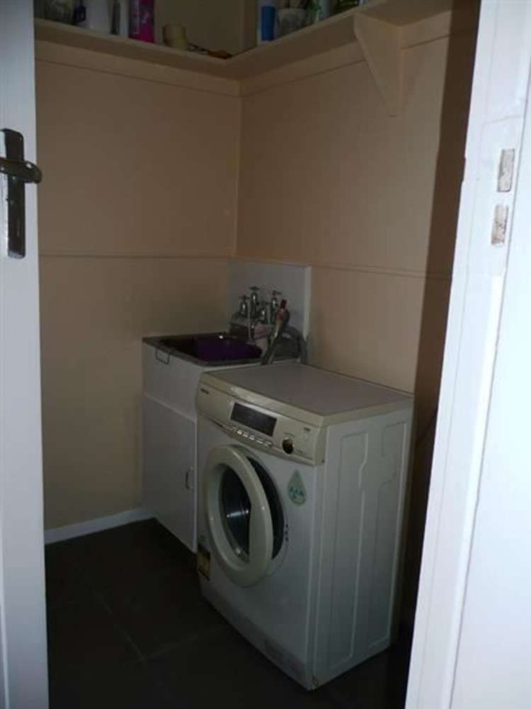 76 Old Wairoa Road Papakura_3