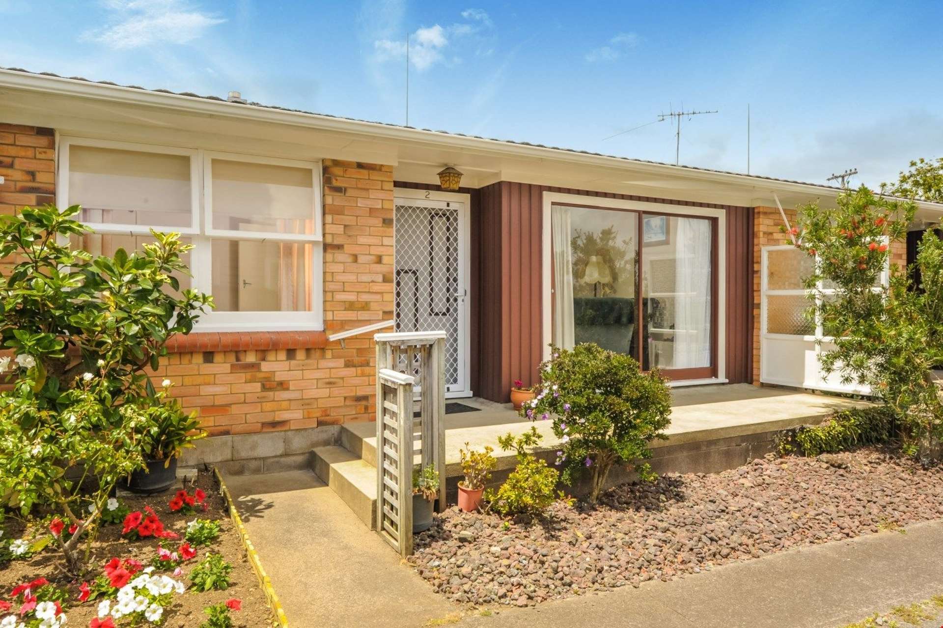 2/91 Valley Road Mount Eden_0