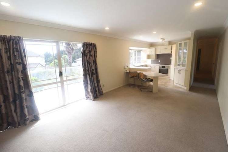6 Silkwood Grove Totara Heights_18