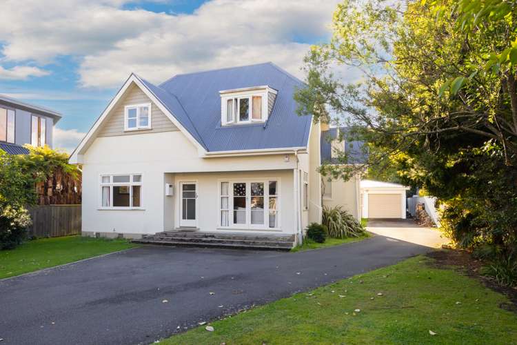 71 Te Awe Awe Street Hokowhitu Palmerston North City Houses for