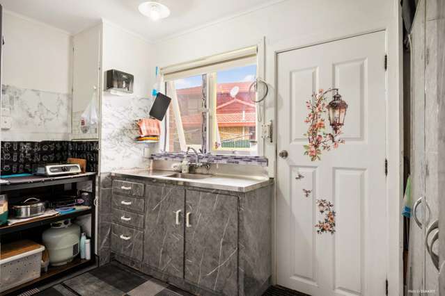 2/243A St George Street Papatoetoe_1