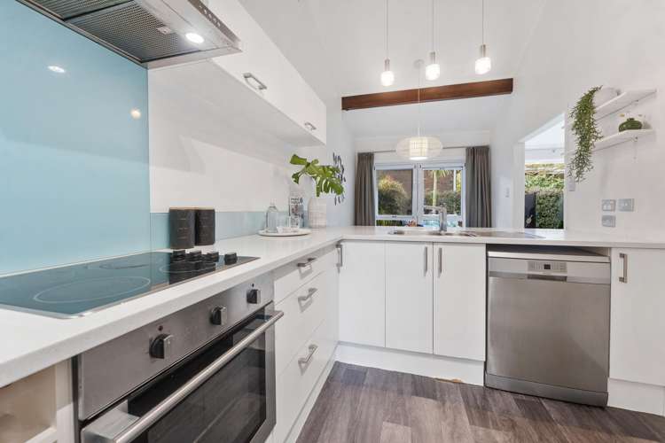 2/40 James Evans Drive Northcote_9