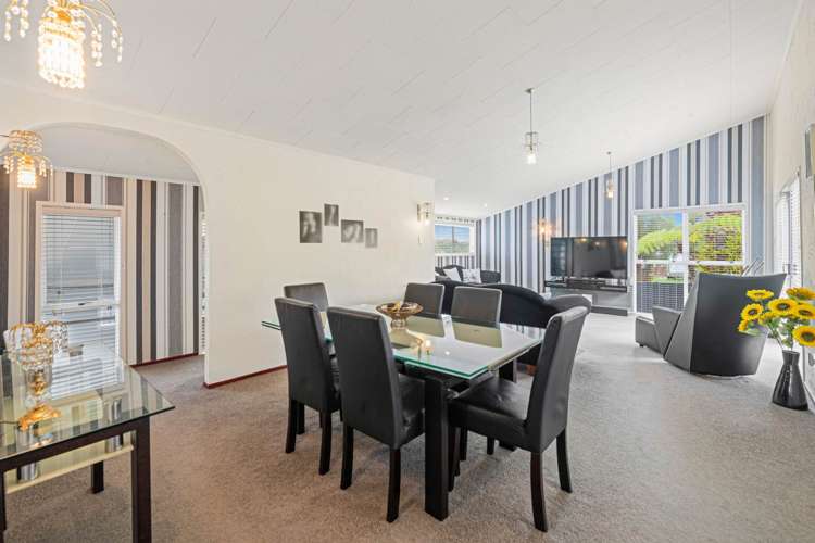 106 Aviemore Drive Highland Park_4