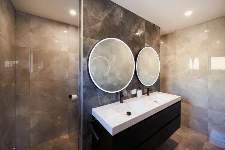 37 Vaucluse Heights Fitzherbert_22