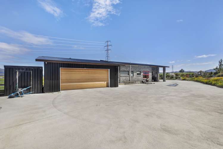 162 Ruffell Road Westland Surrounds_13