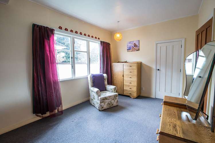 29 Masters Crescent Masterton_12