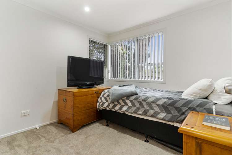 98 Thompson Terrace Wattle Downs_8