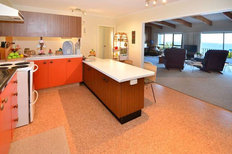 98 Vipond Road Stanmore Bay_7