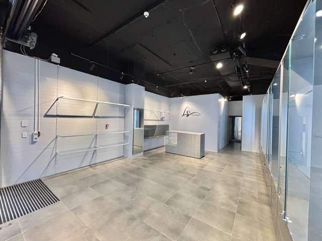 80 sqm Retail Space on High Street