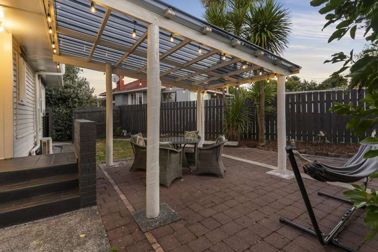 94 Tirimoana Road Te Atatu South_18