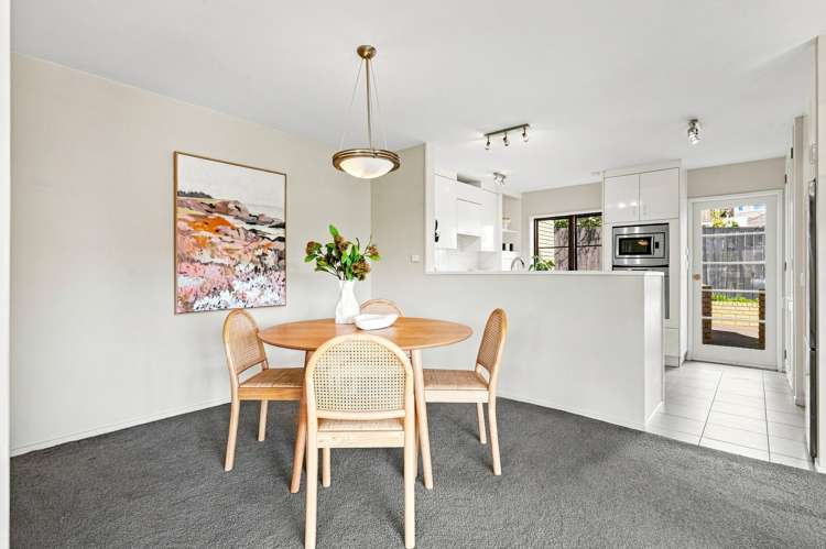 3/23 Clonbern Road Remuera_10